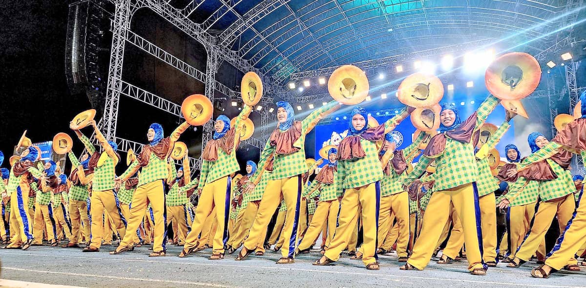 Poblacion Cluster 2 emerged as the overall champion of the Mammangi Festival Street Dance and Showdown Competition.